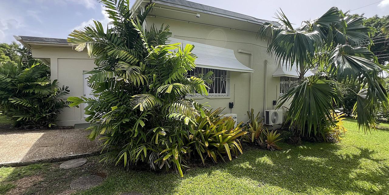 Frangipani Villa 8