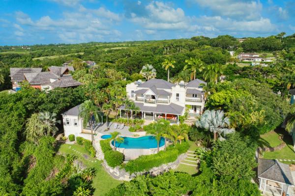 Tortuga, Turtleback Ridge