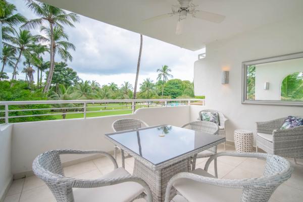 Glitter Bay 214 - Beachfront