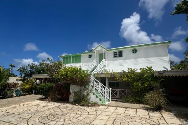 Glitter Bay Terrace 2