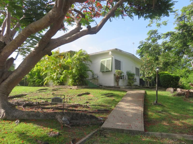 Mayhoe Avenue 212 - Sunset Crest , Holetown , St James , Sunset Crest , West Coast  