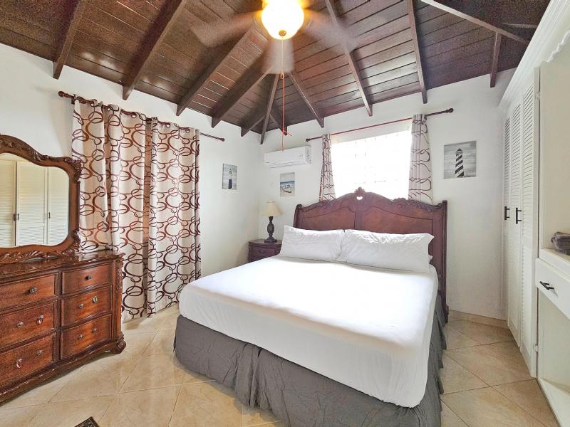 Fairholme Gardens 36 , Christ Church  , St James  