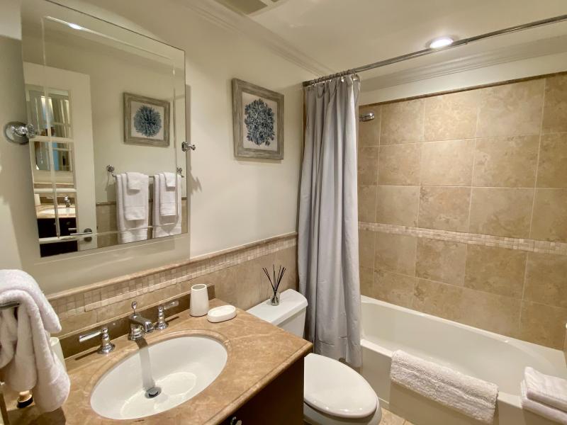 Sapphire Beach 403 - Beachfront , Beach Front , Christ Church  , South Coast  