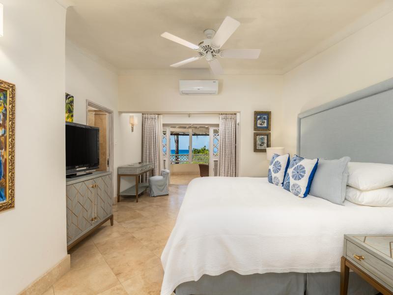 Sandalo on Gibbs , Beach Front , Gibbes , St James , West Coast  