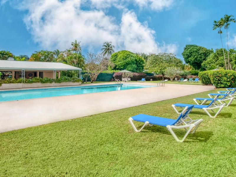 Golden View 106 , Holetown , St James , West Coast  