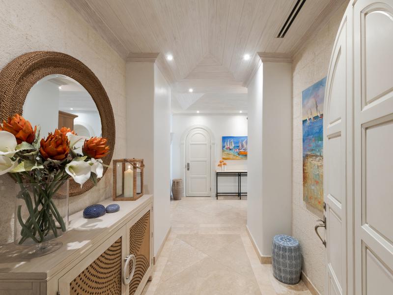 Old Trees – Cyano , Beach Front , Old Trees , Paynes Bay , St James , West Coast  