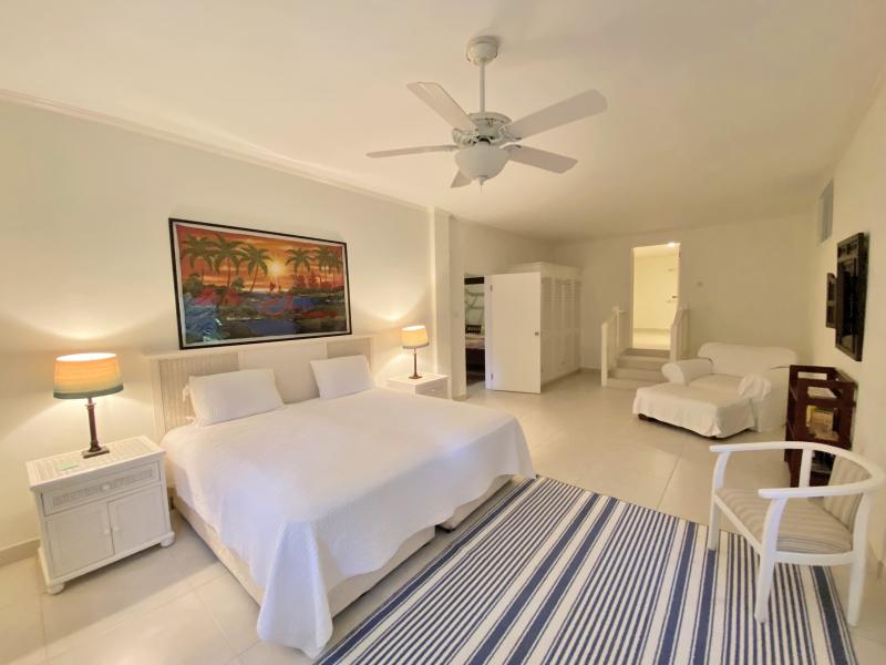 Atlantico House , Beach Front , East Coast , St Joseph  