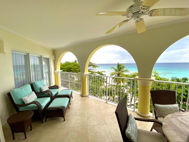 Sapphire Beach 403 - Beachfront , Beach Front , Christ Church  , South Coast  