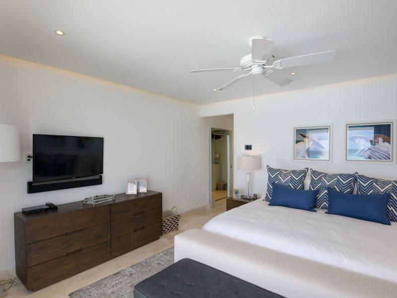 Nirvana - Beachfront , Beach Front , Fitts Village , St James , West Coast  