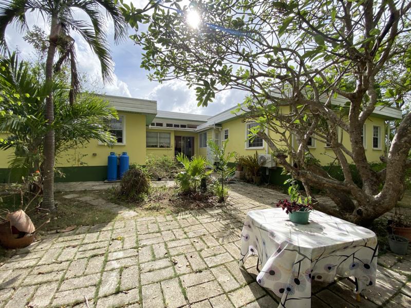 Prior Park 38 , St James  