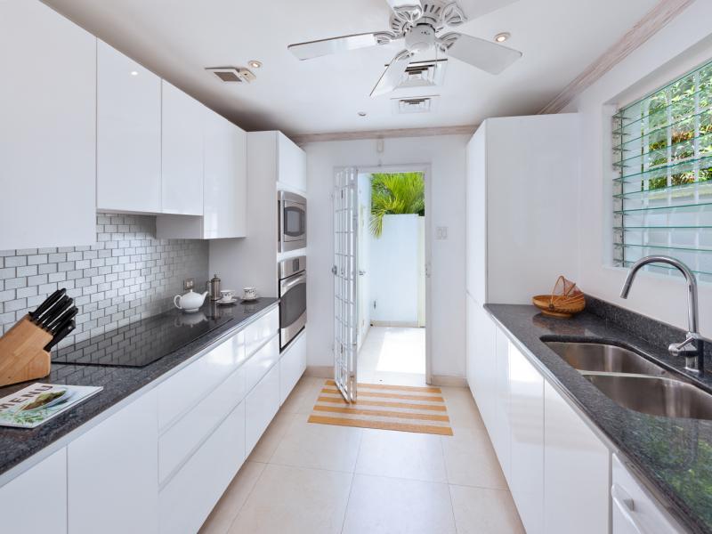 Easy Reach - Beachfront , Beach Front , Mullins Bay , St Peter , West Coast  