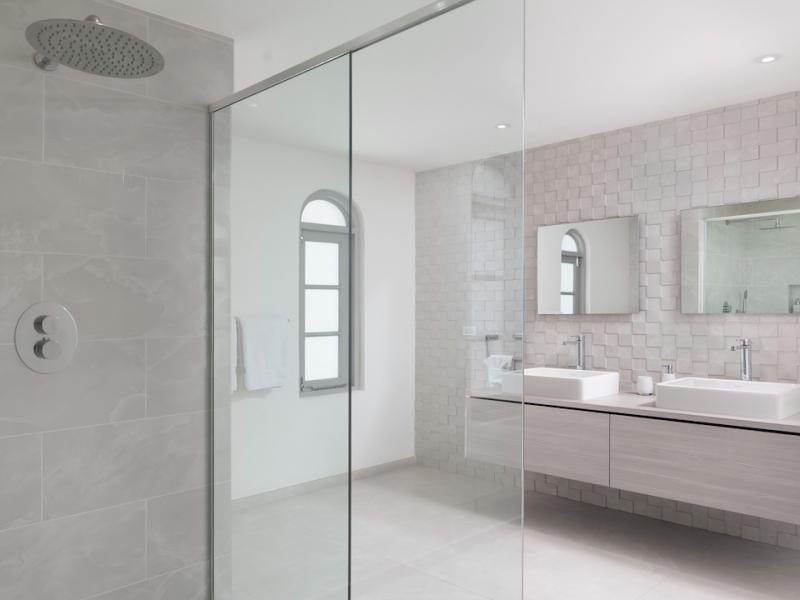 The One at The St James-Beachfront , Beach Front , Paynes Bay , St James , West Coast  