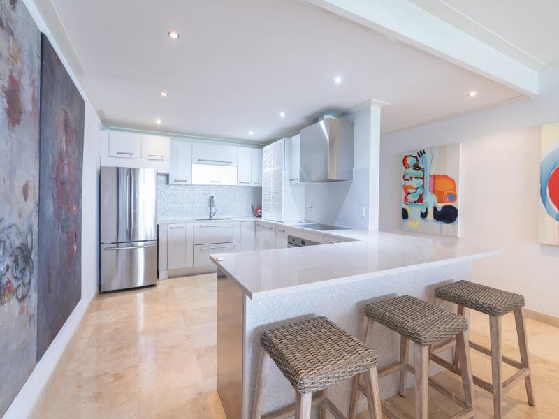 Coral Cove 10  , Beach Front , Coral Cove , St James , West Coast  