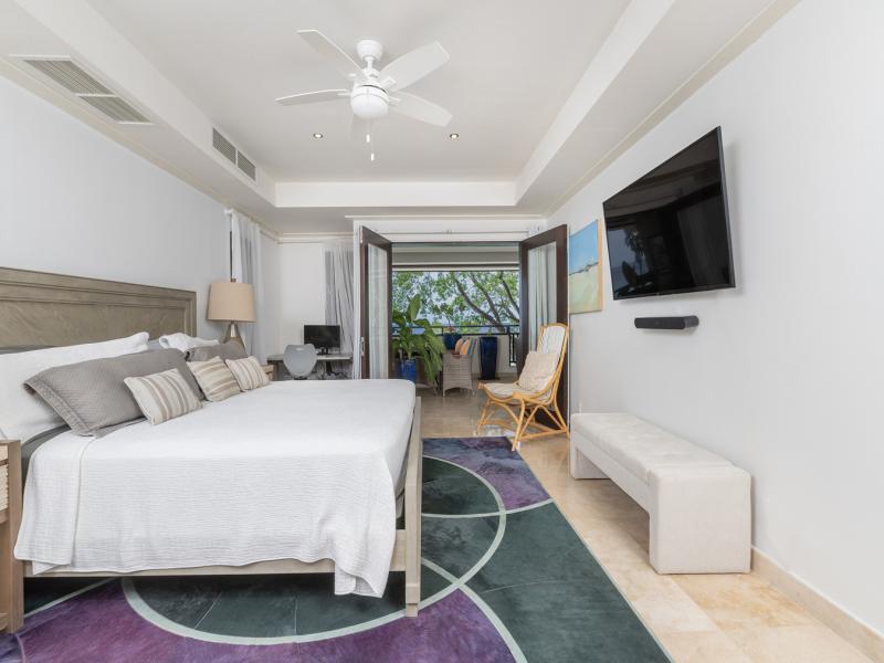 Coral Cove 10  , Beach Front , Coral Cove , St James , West Coast  