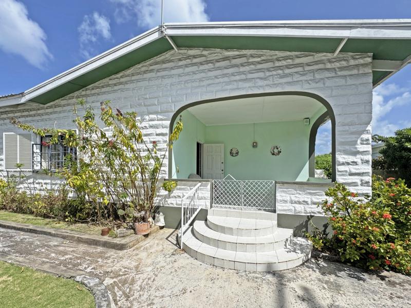 Belleville 3rd Ave No 8 , South Coast , St Michael  