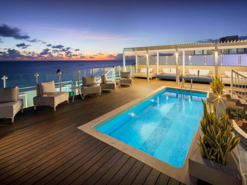 O2 Beach Club Unit 103 , Beach Front , Christ Church  , South Coast  