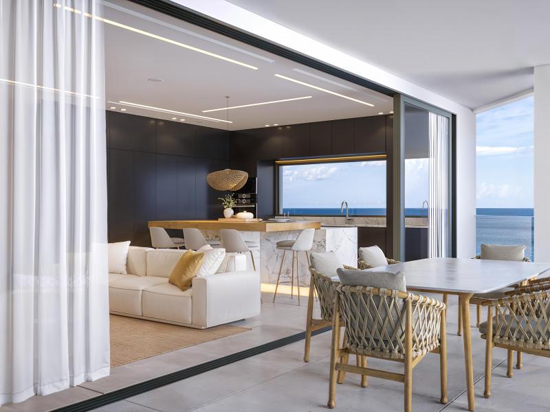 Dolce Vita , Beach Front , Prospect , St James , West Coast  