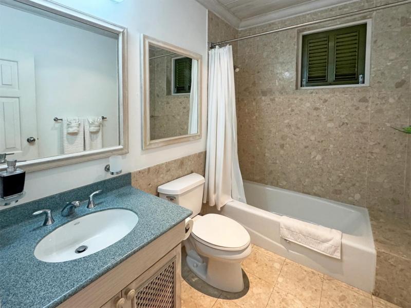 Beacon Hill 302 Ocean Sounds , St Peter , West Coast  