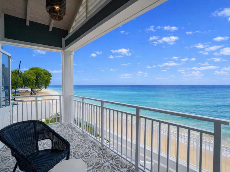 Sea Breeze Beach House , Beach Front , Fitts Village , St James , West Coast  