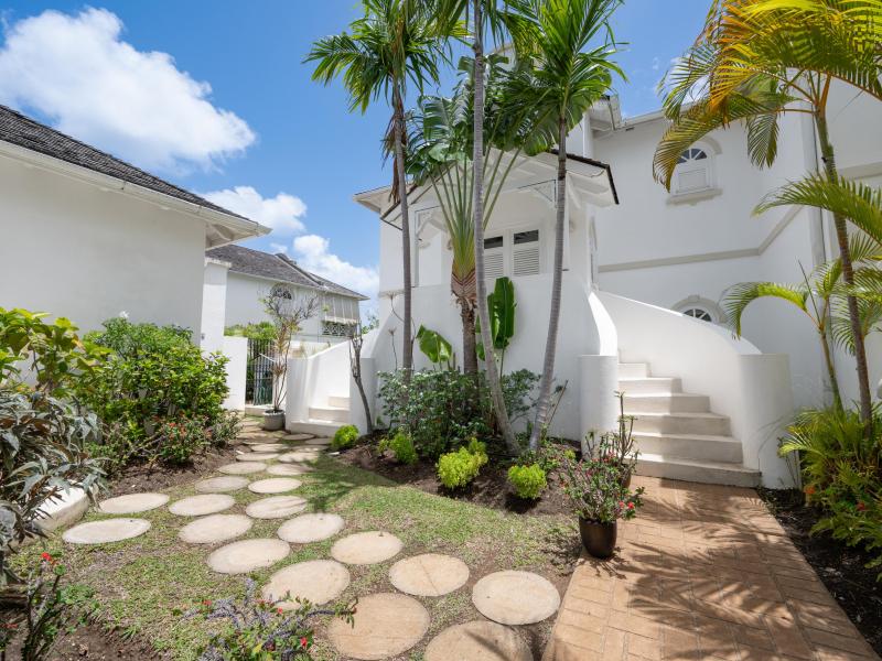 Coconut Ridge 4 , Holetown , St James , West Coast  