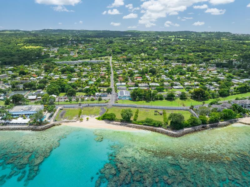 Platinum Bay- Beachfront , Beach Front , Holetown , St James , West Coast  