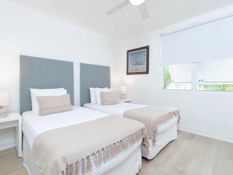 Mullins Grove G1-6 , Mullins , Mullins , Mullins Bay , Mullins Grove , St Peter , West Coast  