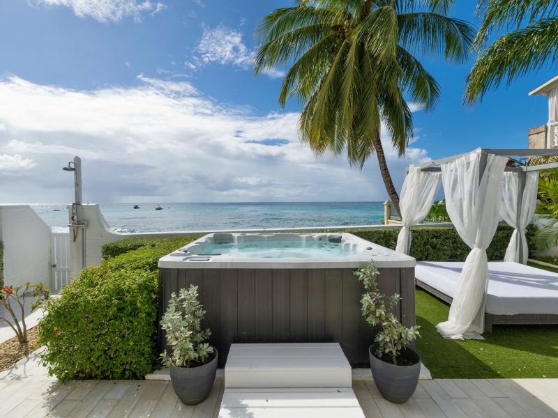 Solaris Beach House - Beachfront , Beach Front , Lower Carlton , St James , West Coast  
