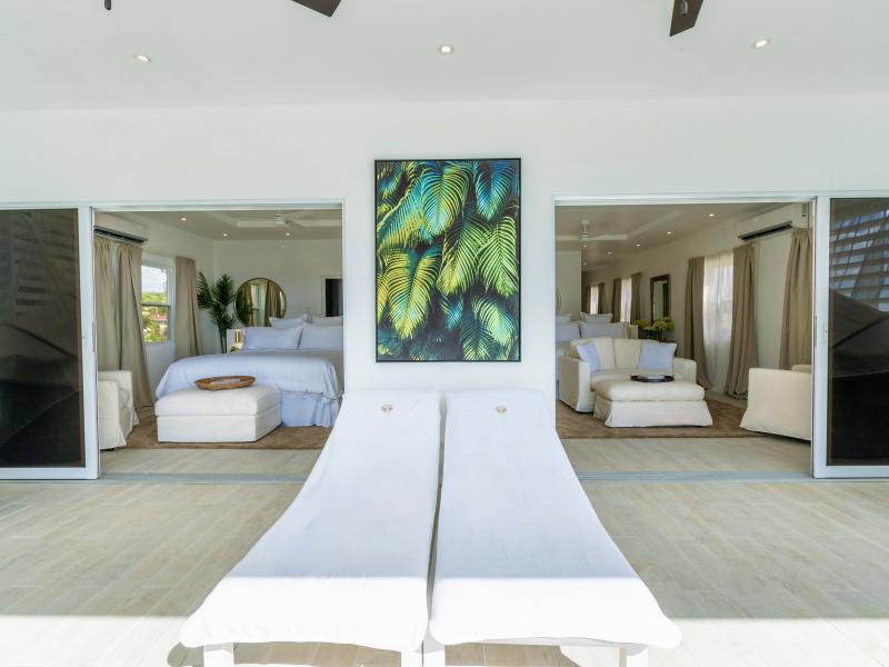 Solaris Beach House - Beachfront , Beach Front , Lower Carlton , St James , West Coast  