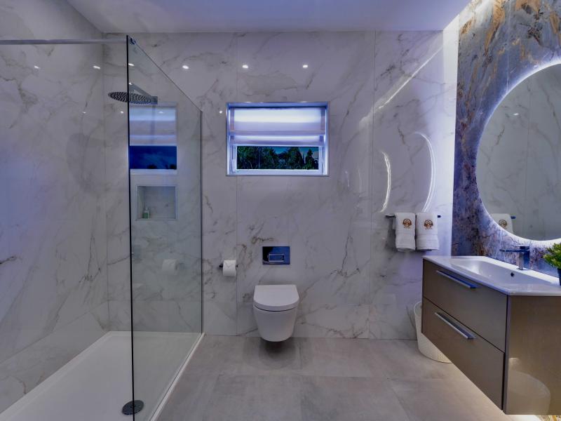 Solaris Beach House - Beachfront , Beach Front , Lower Carlton , St James , West Coast  