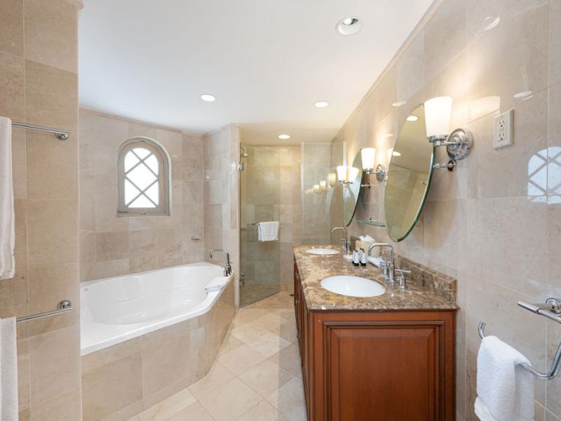 Saint Peter’s Bay 506 ,   