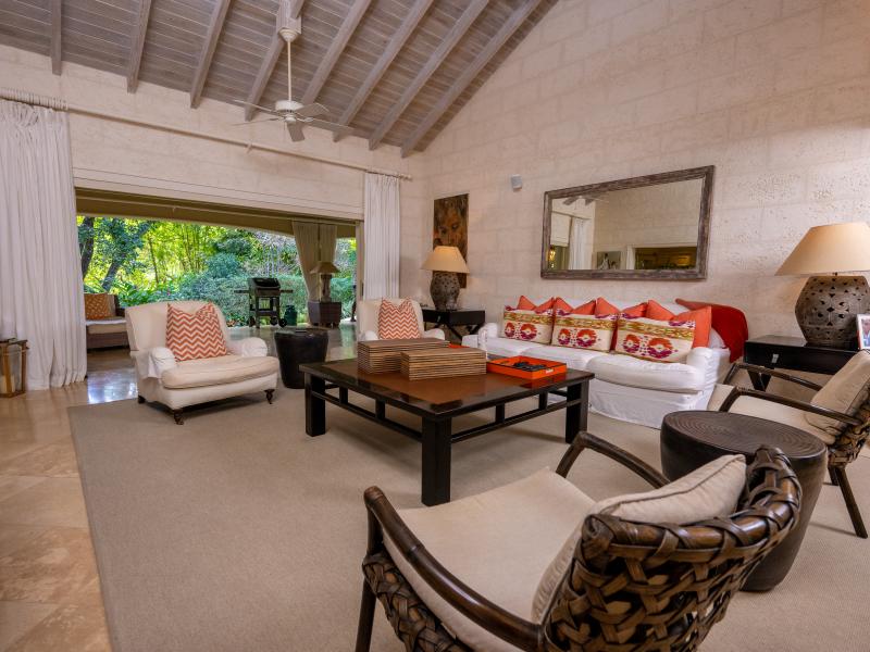 Greentails 5 – Sion Hill , St James , West Coast  