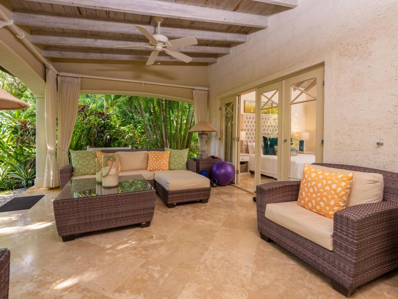 Greentails 5 – Sion Hill , St James , West Coast  