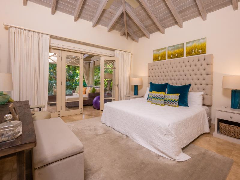 Greentails 5 – Sion Hill , St James , West Coast  