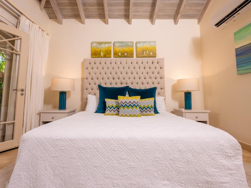 Greentails 5 – Sion Hill , St James , West Coast  