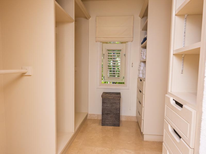 Greentails 5 – Sion Hill , St James , West Coast  