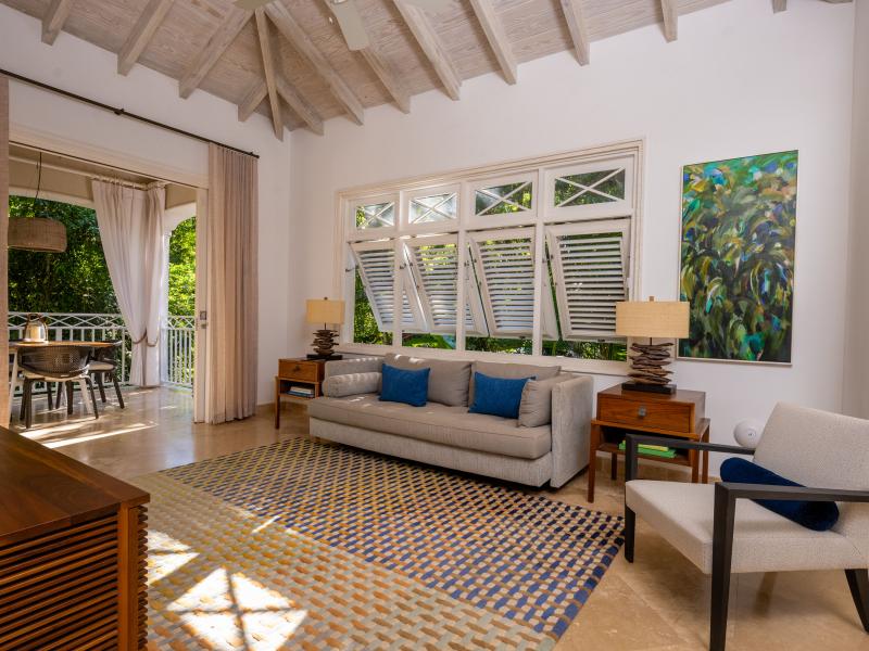 Greentails 5 – Sion Hill , St James , West Coast  