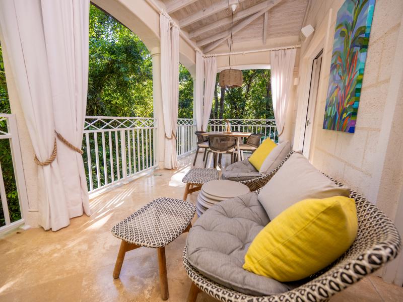 Greentails 5 – Sion Hill , St James , West Coast  