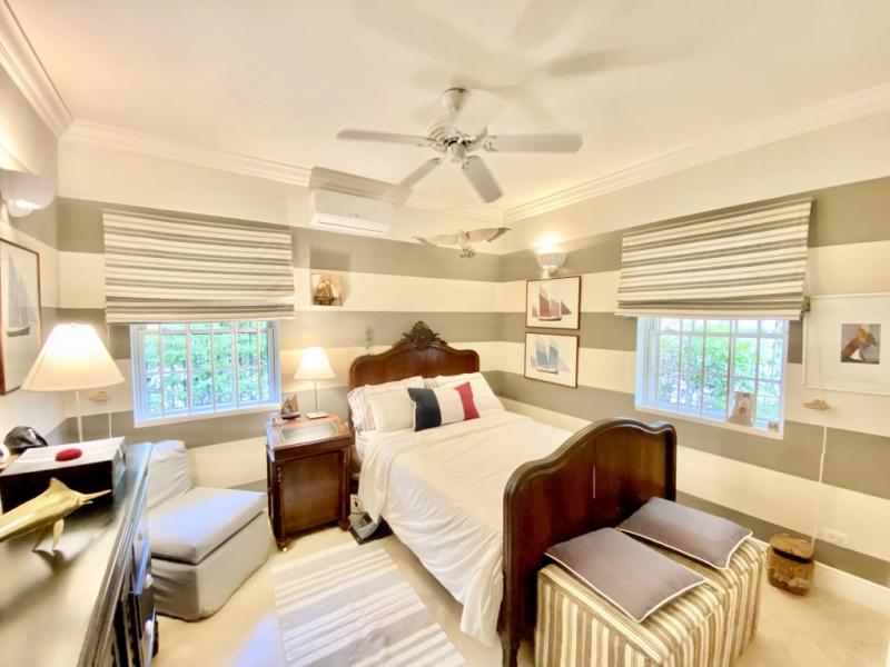 Hocus Pocus , Christ Church  , South Coast  