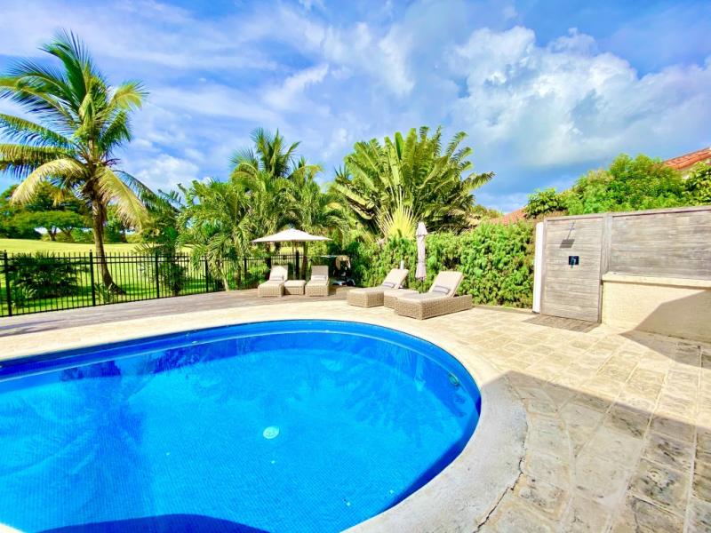 Hocus Pocus , Christ Church  , South Coast  