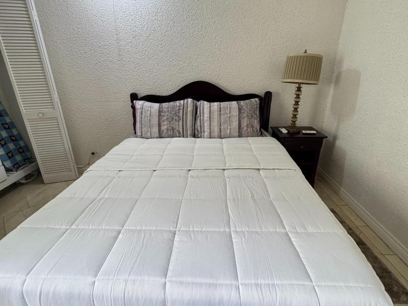 Golden Grove, Rockley Resorts 1 Bed , Christ Church  , South Coast , St Michael  