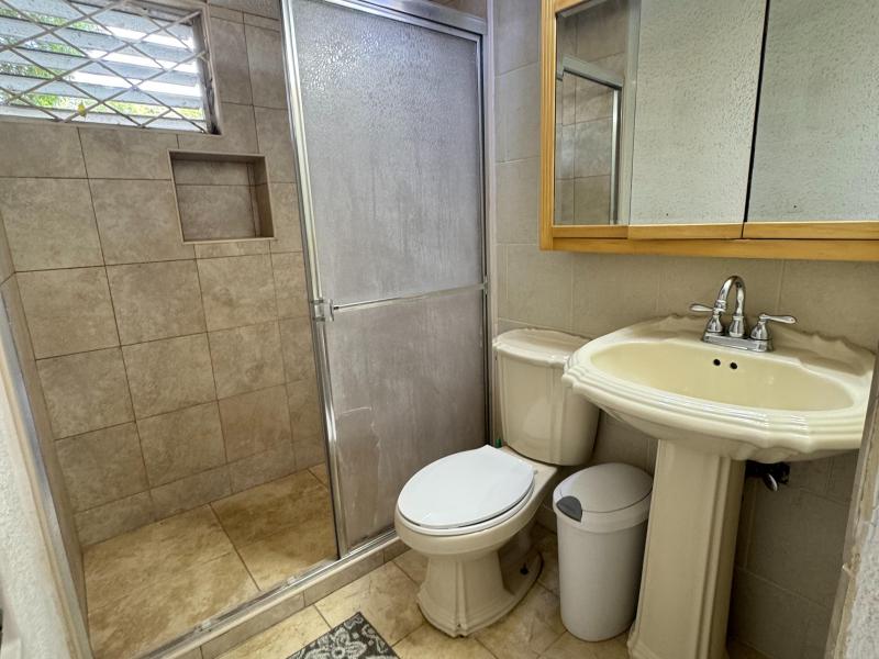 Golden Grove, Rockley Resorts 1 Bed , Christ Church  , South Coast , St Michael  