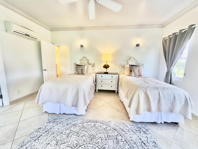 Heron Court 11 , St James , West Coast  