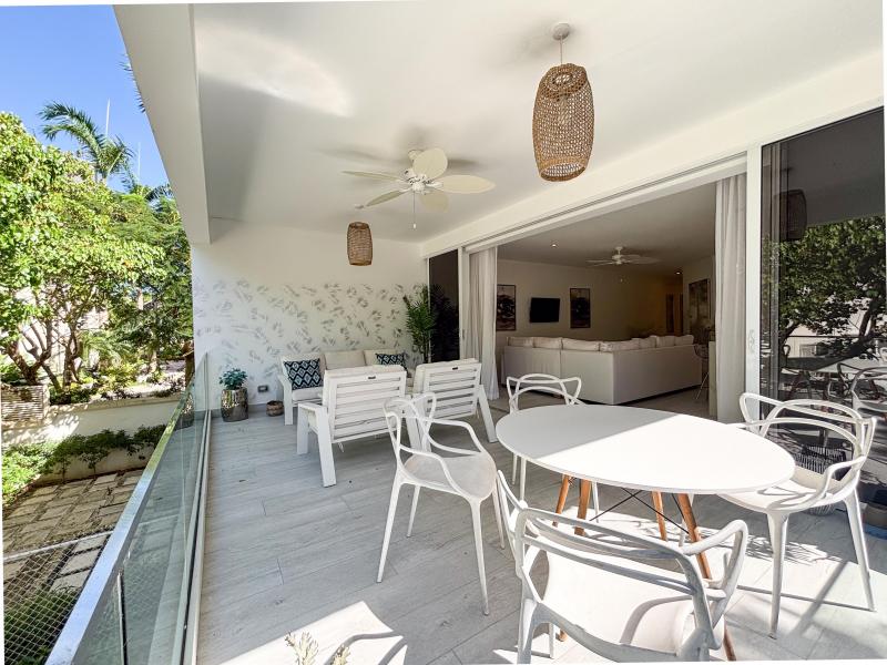 One Queen Street Apartment 3 , Speightstown , St Peter , West Coast  