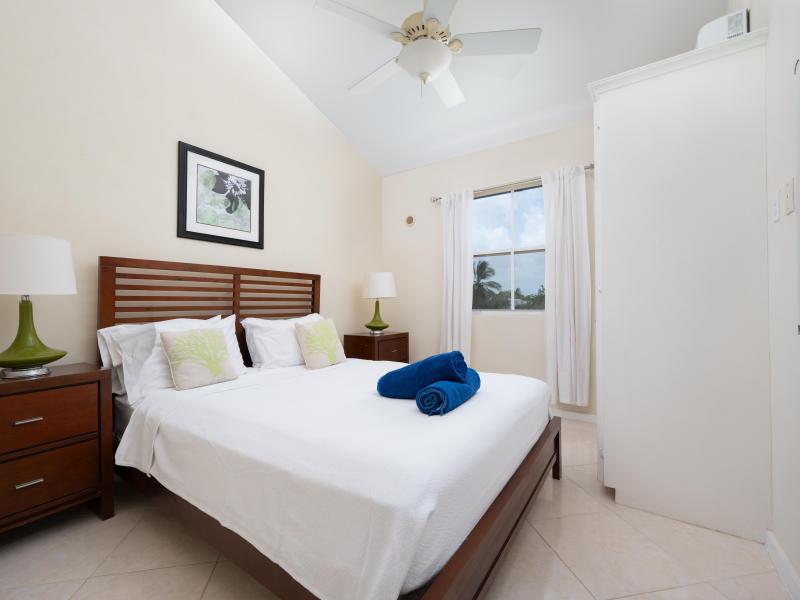 Lantana 20 - Penthouse , St James , West Coast  