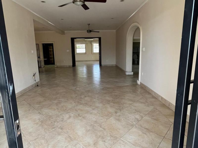 11 Highgate Gardens , South Coast , St Michael  