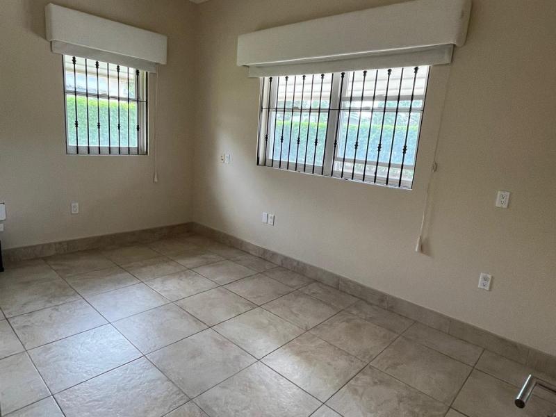 11 Highgate Gardens , South Coast , St Michael  