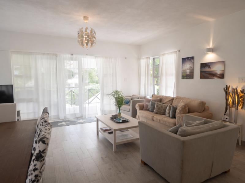 Lush Life Villa , Holetown , St James , West Coast  