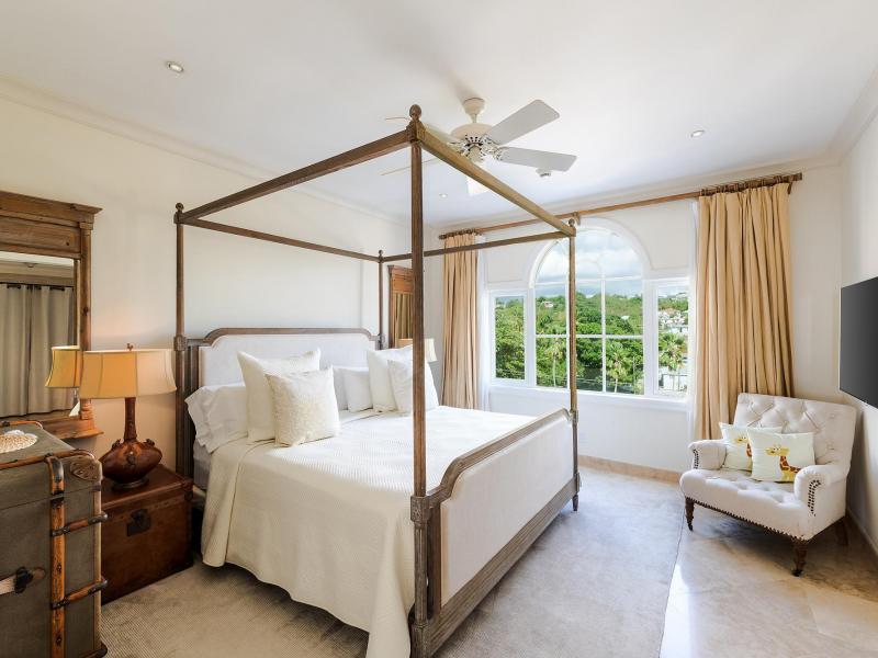 Sandy Cove 501 Penthouse - Beachfront , Beach Front , Sandy Cove , St James , West Coast  