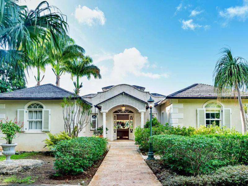 Greentails 2 Sion Hill , St James , West Coast  