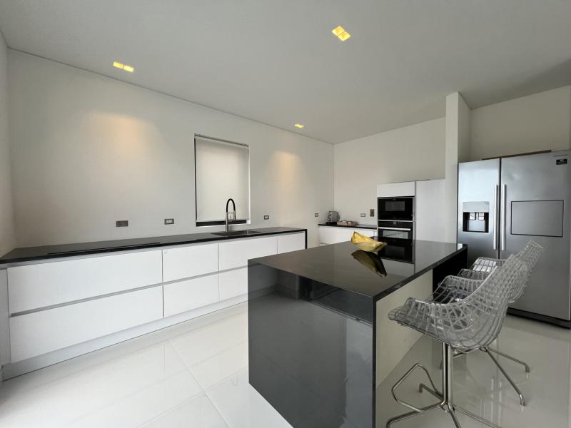 Hocus - Mount Standfast  , St James , West Coast  